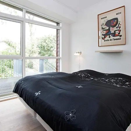 Apartment Ii
